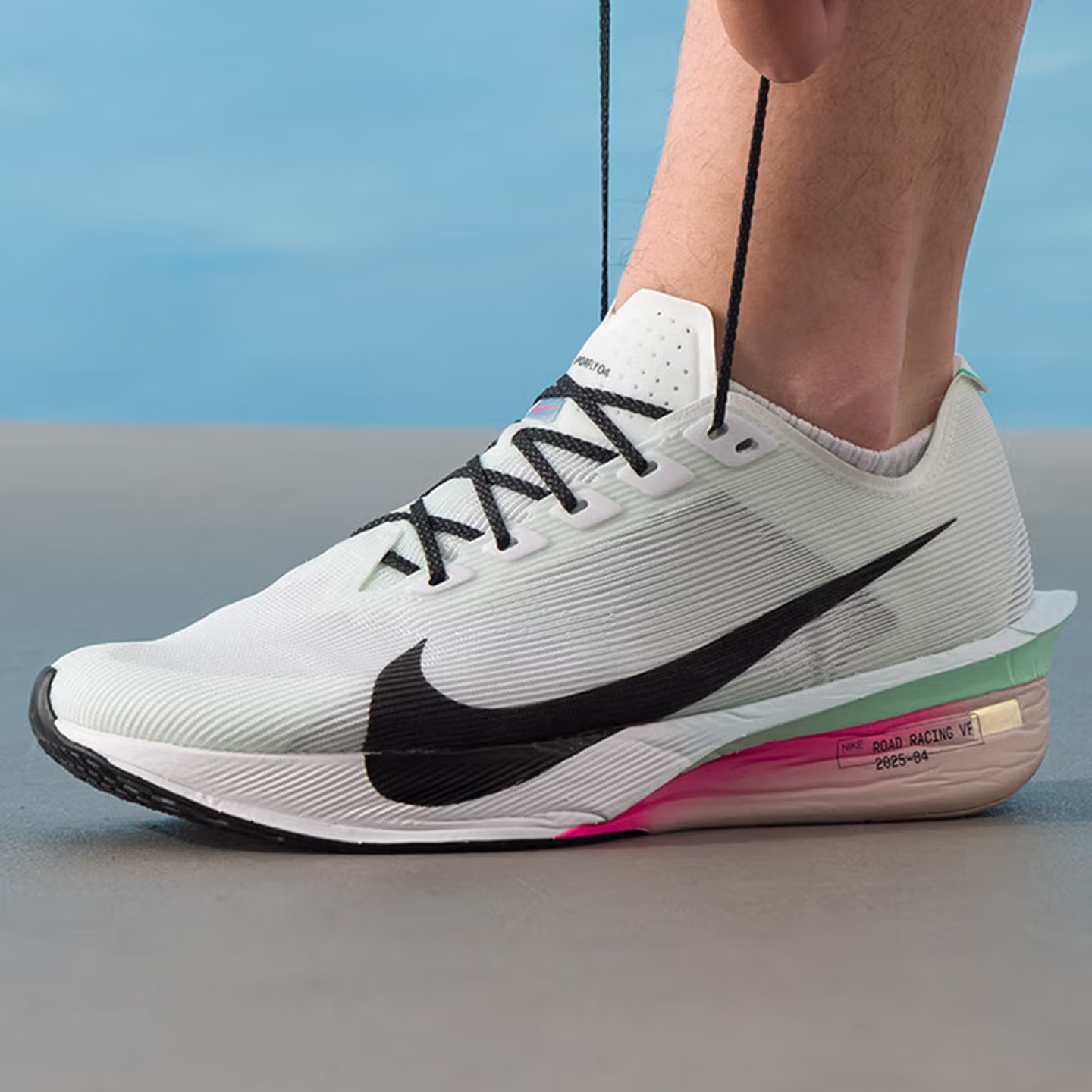 Lightweight Road Running Shoes - NIKE VAPORFLY 4 メンズ ランニングシューズ 軽量
