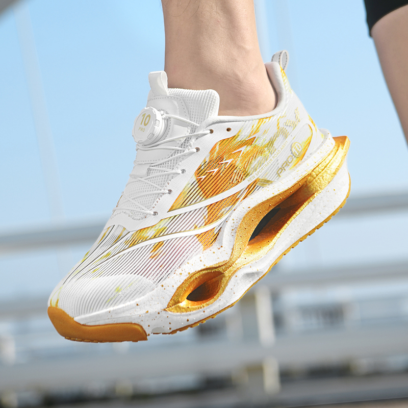 メンズ カーボンプレート ランニングシューズ プロフェッショ - Carbon Plate Marathon Racing Shoes のレビューと価格