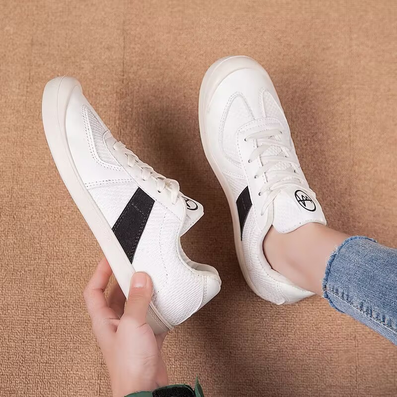 女性のスポーツシューズ高級カジュアルテニスアウトドアウォーキ - Running Shoes のレビューと価格